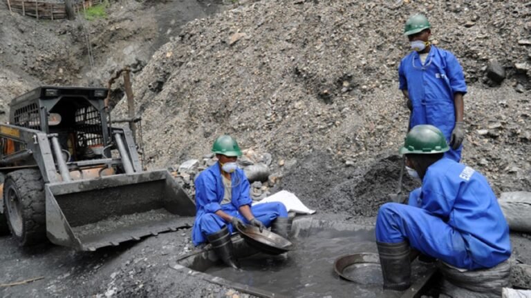 Why are Africa’s mineral resources siphoned off before they are discovered?